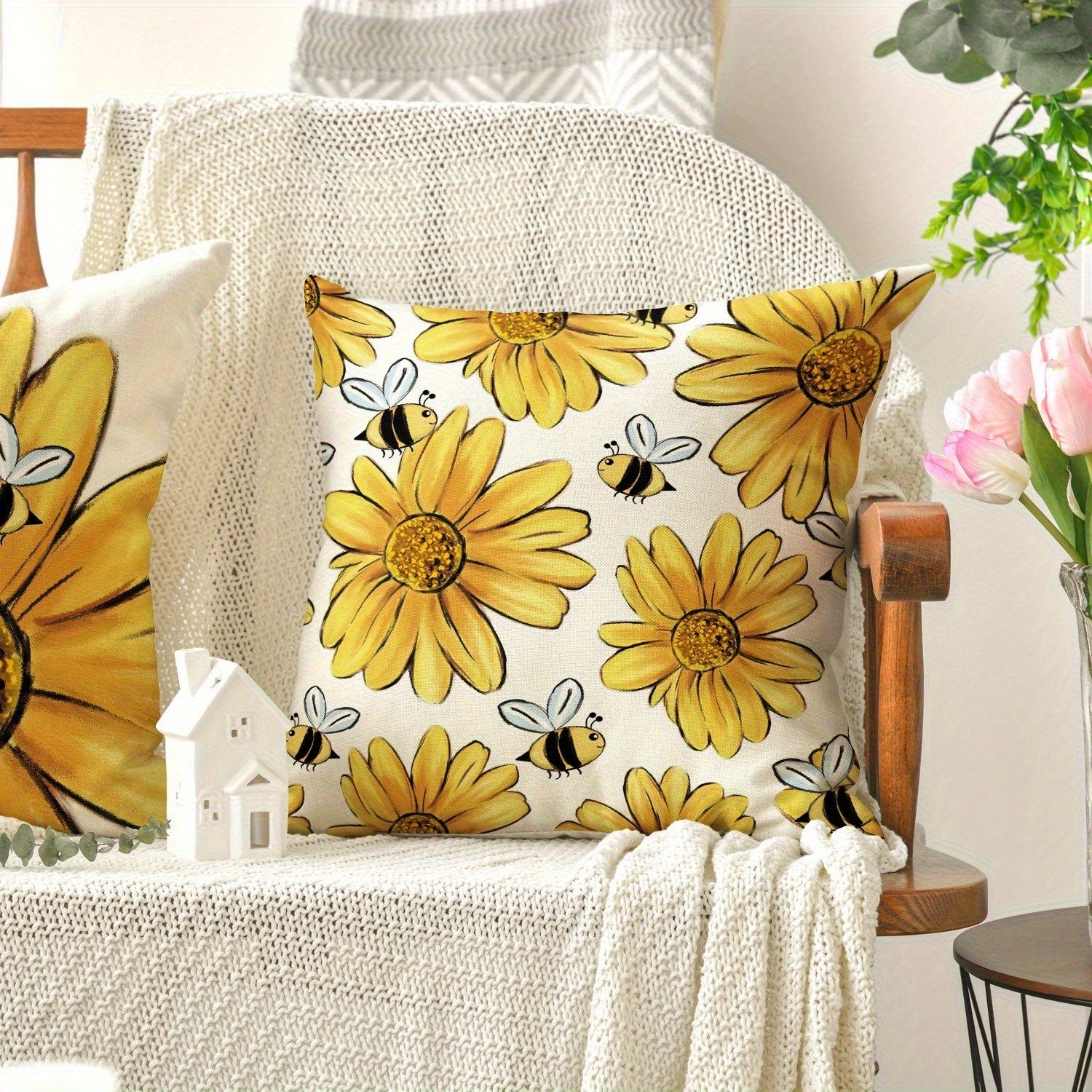 4pcs Vintage Floral & Bee Print Pillow Covers - Double-Sided Sunflower & Bee Design with "Home Sweet Home" Text, Soft Plush Zipper Closure Cushion Cases, Machine Washable for Living Room, Bedroom, Sofa (Multiple Sizes), Decorative Pillow Covers, Bedroom