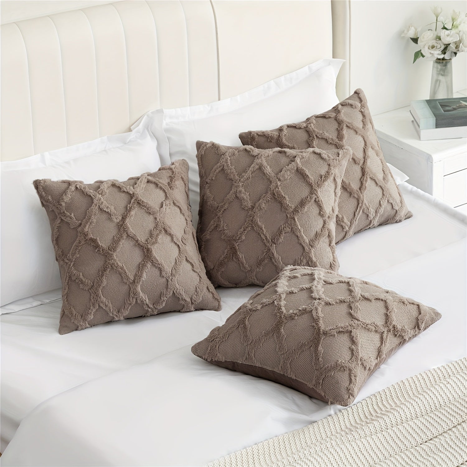 4-Pack Bohemian Style Throw Pillow Covers, 18x18 Inch, Shaggy Plush Faux Wool, 3D Embroidery Geometric Pattern, Suede Decorative Cushion Covers with Zipper, Machine Washable, Polyester, for Multiple Room Couch Sofa Living Room Decor